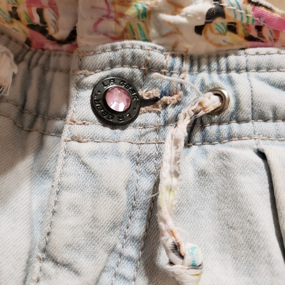 LA Gear vintage high-waisted distressed shorts - Picture 6 of 10